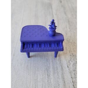 Purple grand piano flower doll accessory toy figure
